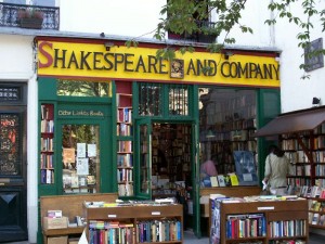 Shakespeare and Company [Attr: author: celebrategreatness, creative commons]