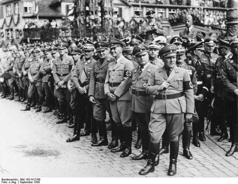 Martin Bormann stands at the fore, Nuremberg rally, 1938